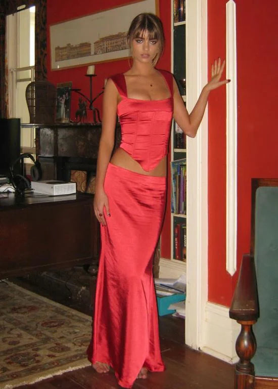 I AM DELILAH - VALARIE SET RED- SMALL