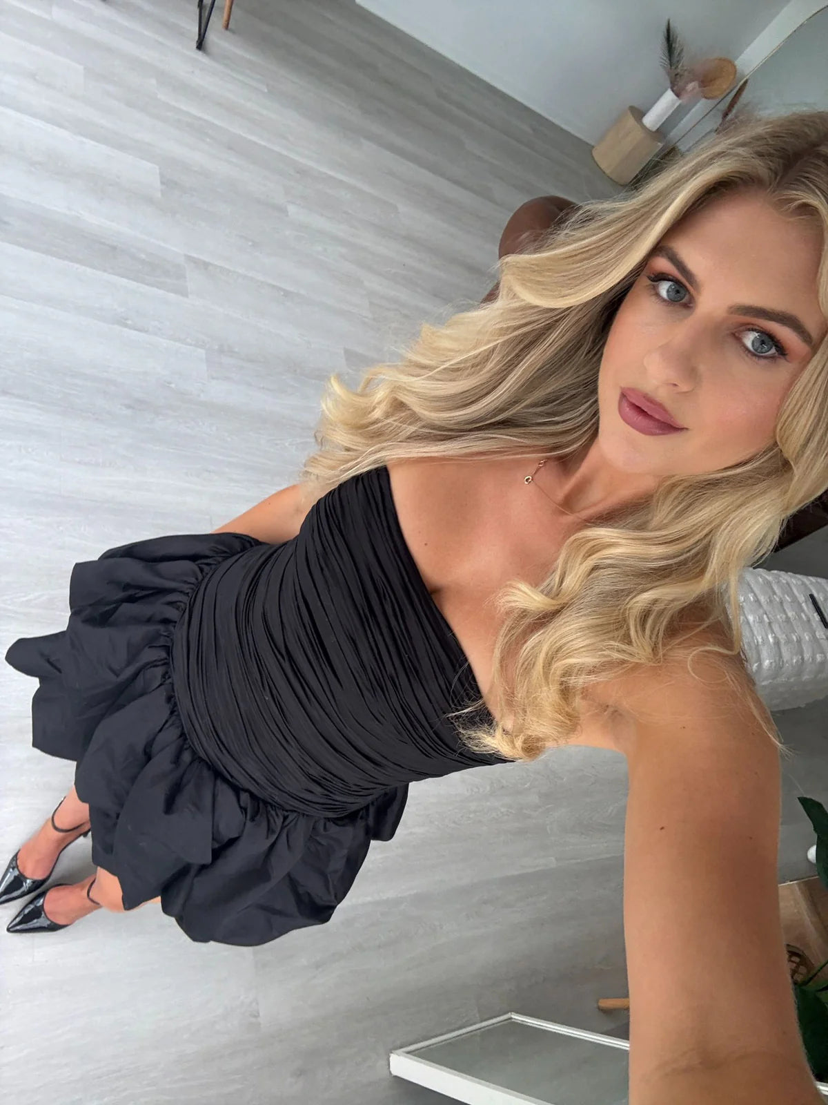 AJE -VIOLETTE BUBBLE HEM MINI DRESS