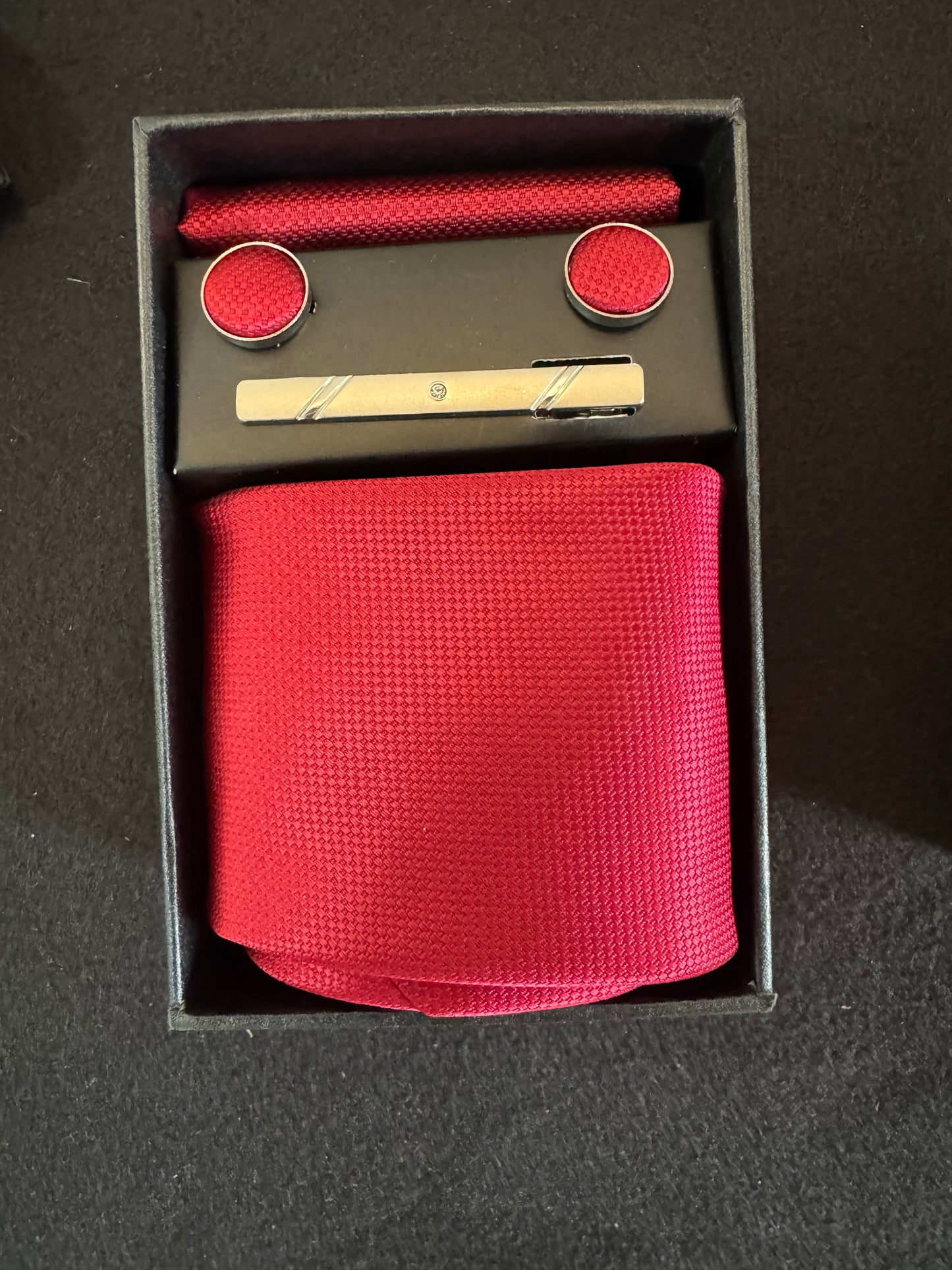 Tie - RED colored tie with a subtle pattern