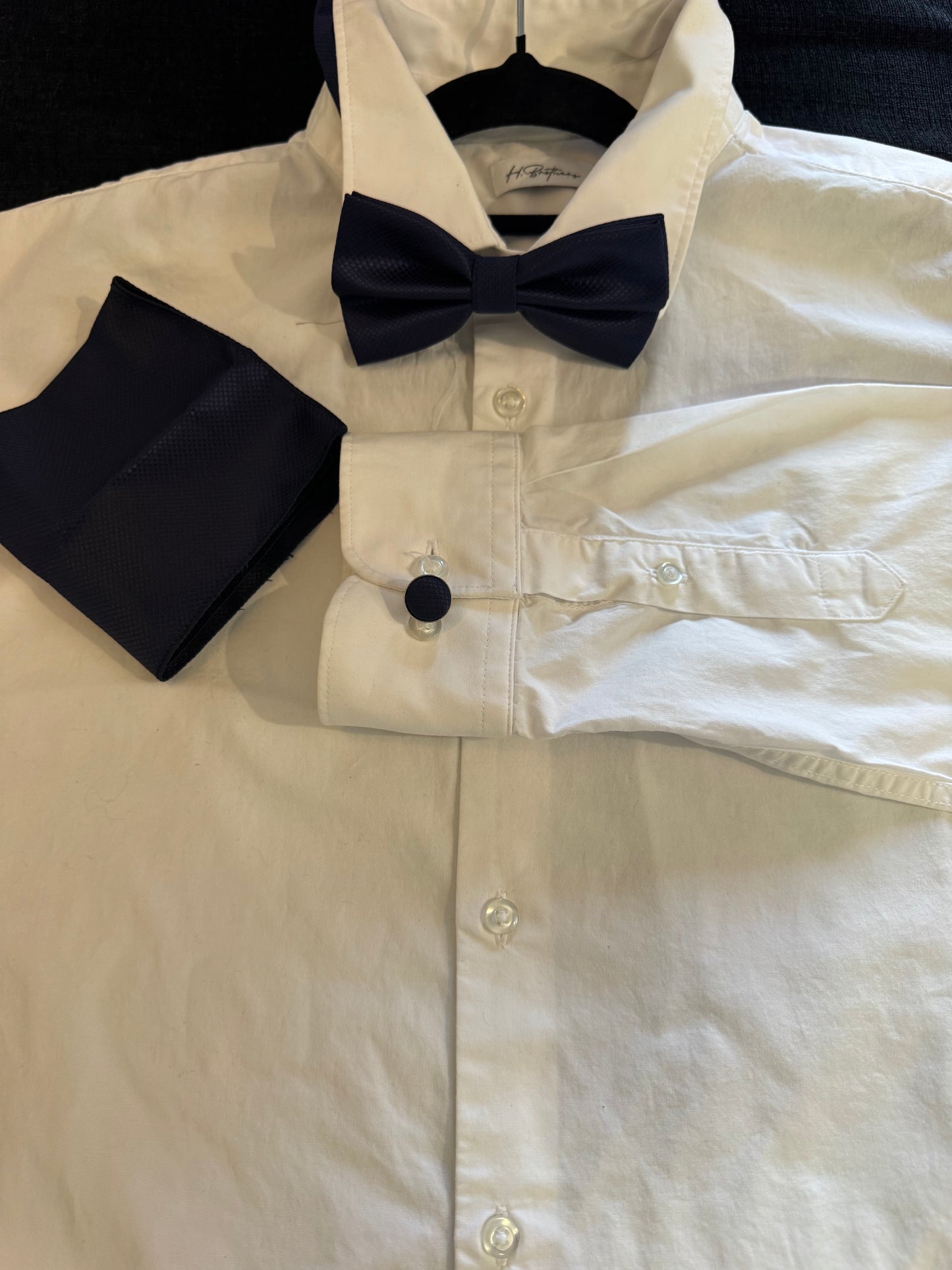 BOW TIE - BLACK