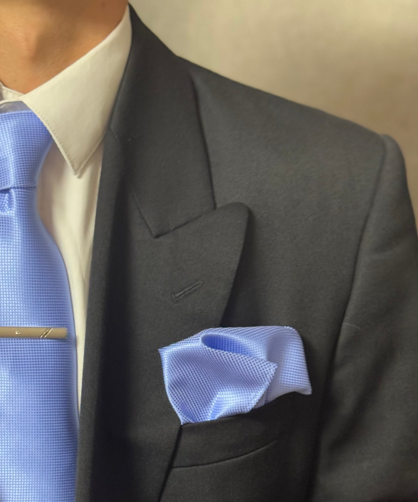 DRESS TIE - LIGHT BLUE