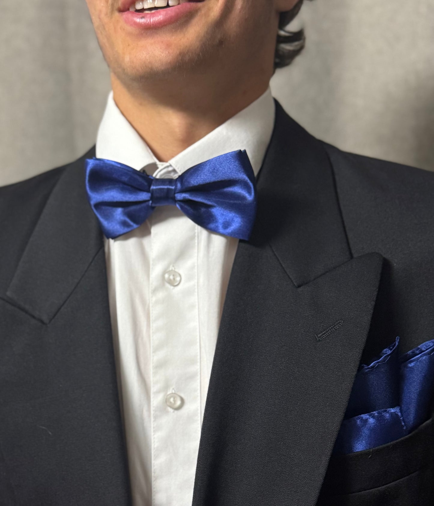 BOW TIE - NAVY BLUE
