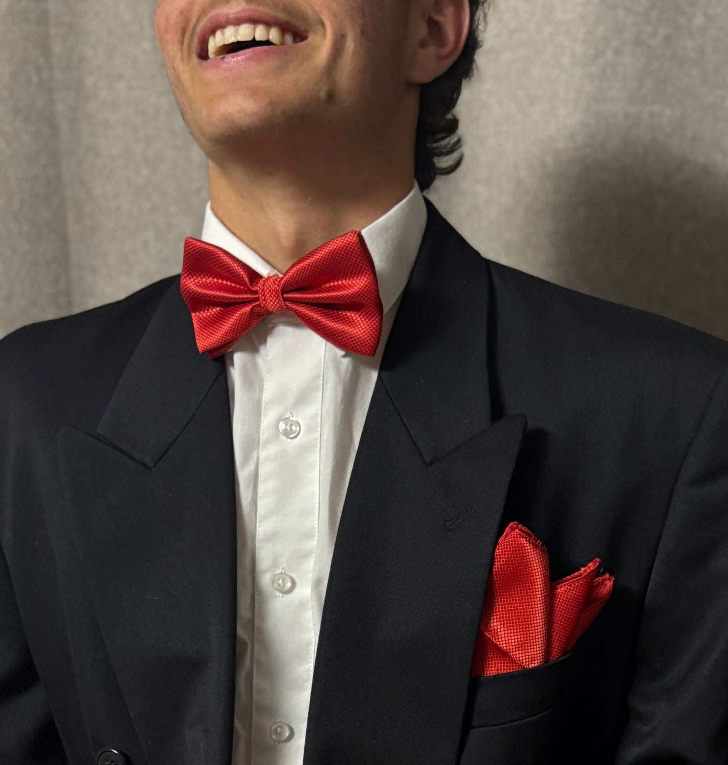BOW TIE - RED