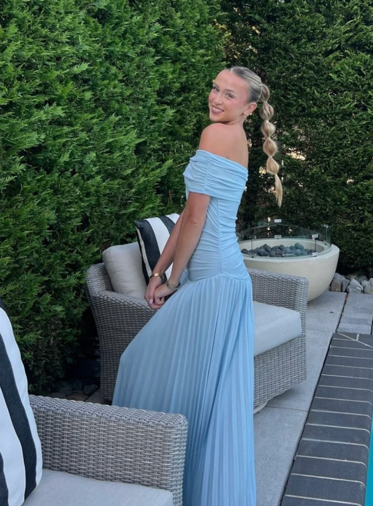 LIONESS - FIELD OF DREAMS MAXI (Soft Blue)