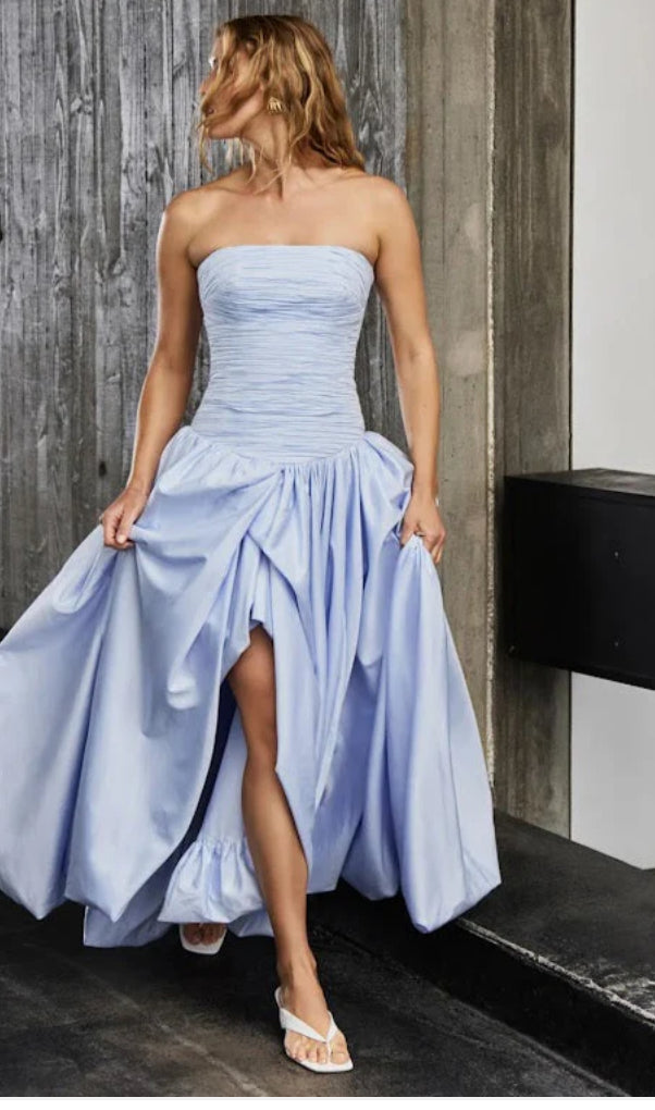 AJE- BUBBLE HEM MAXI BLUE