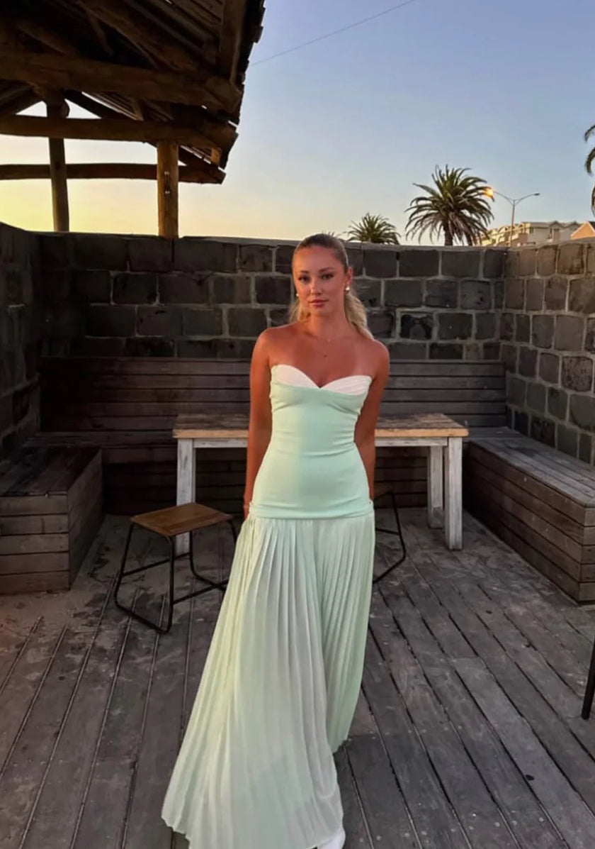 SHE IS OLLA - NICOLETTE DRESS green