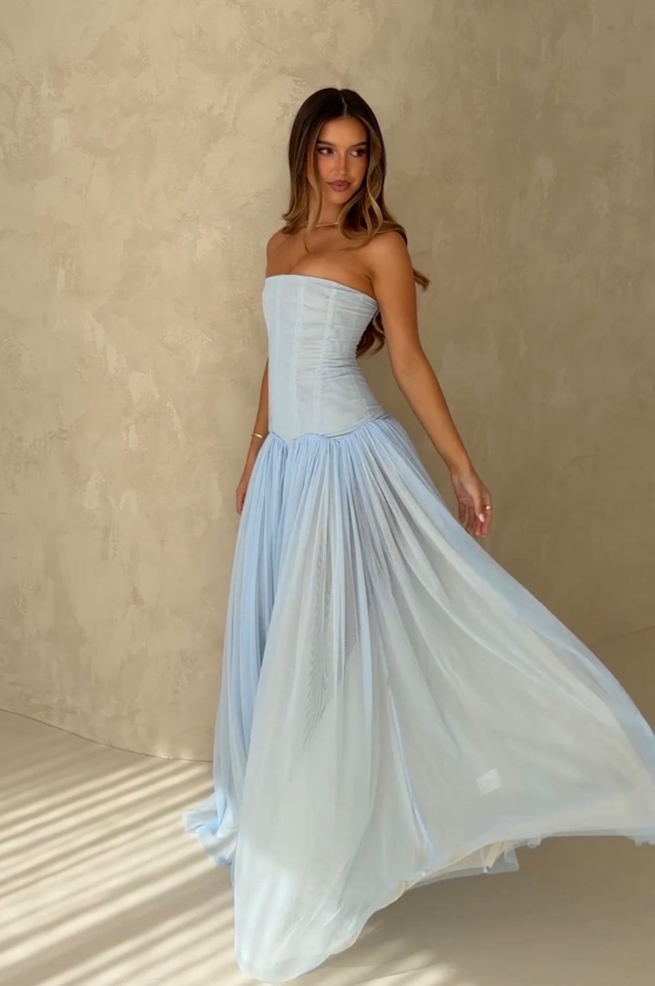 WHITE FOX - MAGIC MUSE MAXI DRESS BABY BLUE