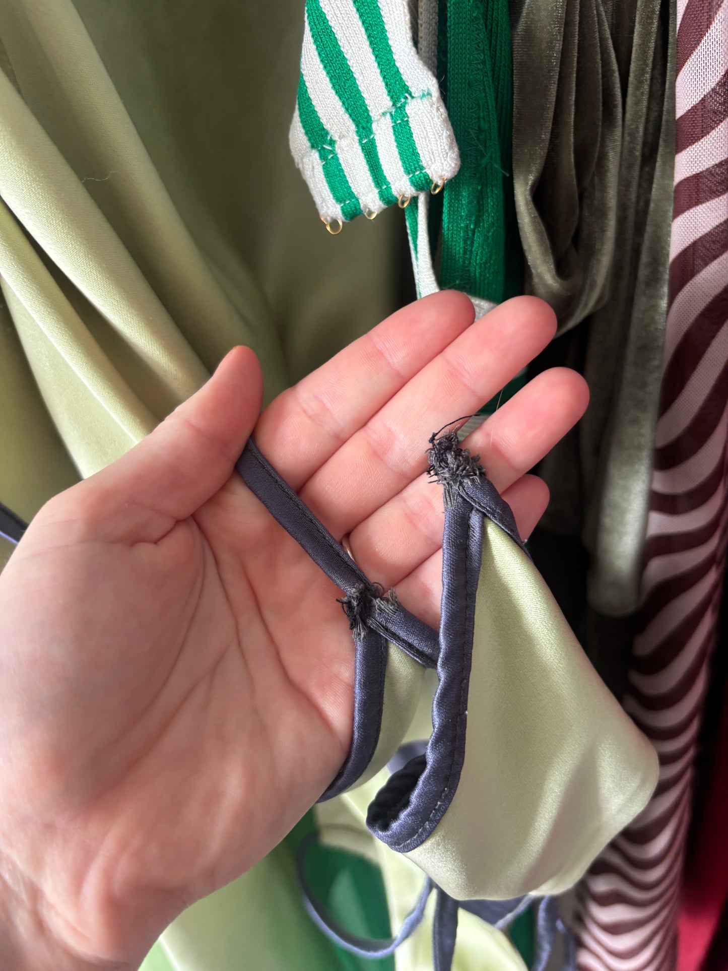 Ex rental -PARIS AND GEORGIA - BARNIE DRESS