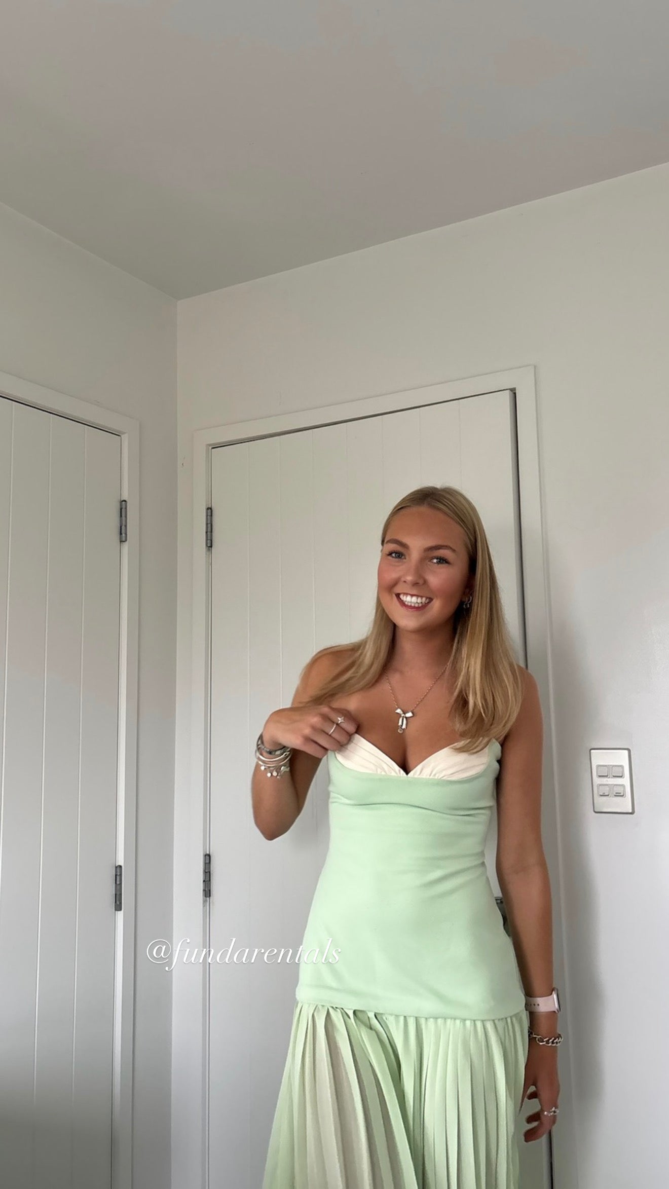 SHE IS OLLA - NICOLETTE DRESS green