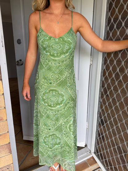 URBAN OUTFITTERS - PAISLY MIDI DRESS