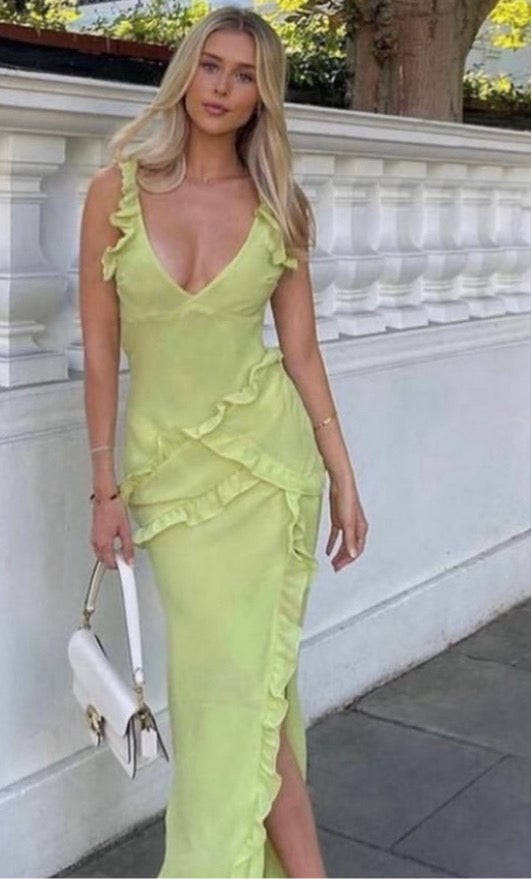 Ex rental house of Cb dress med