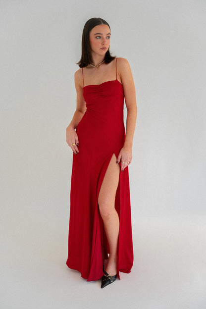 HNTR THE LABEL - GAIA GOWN WINE