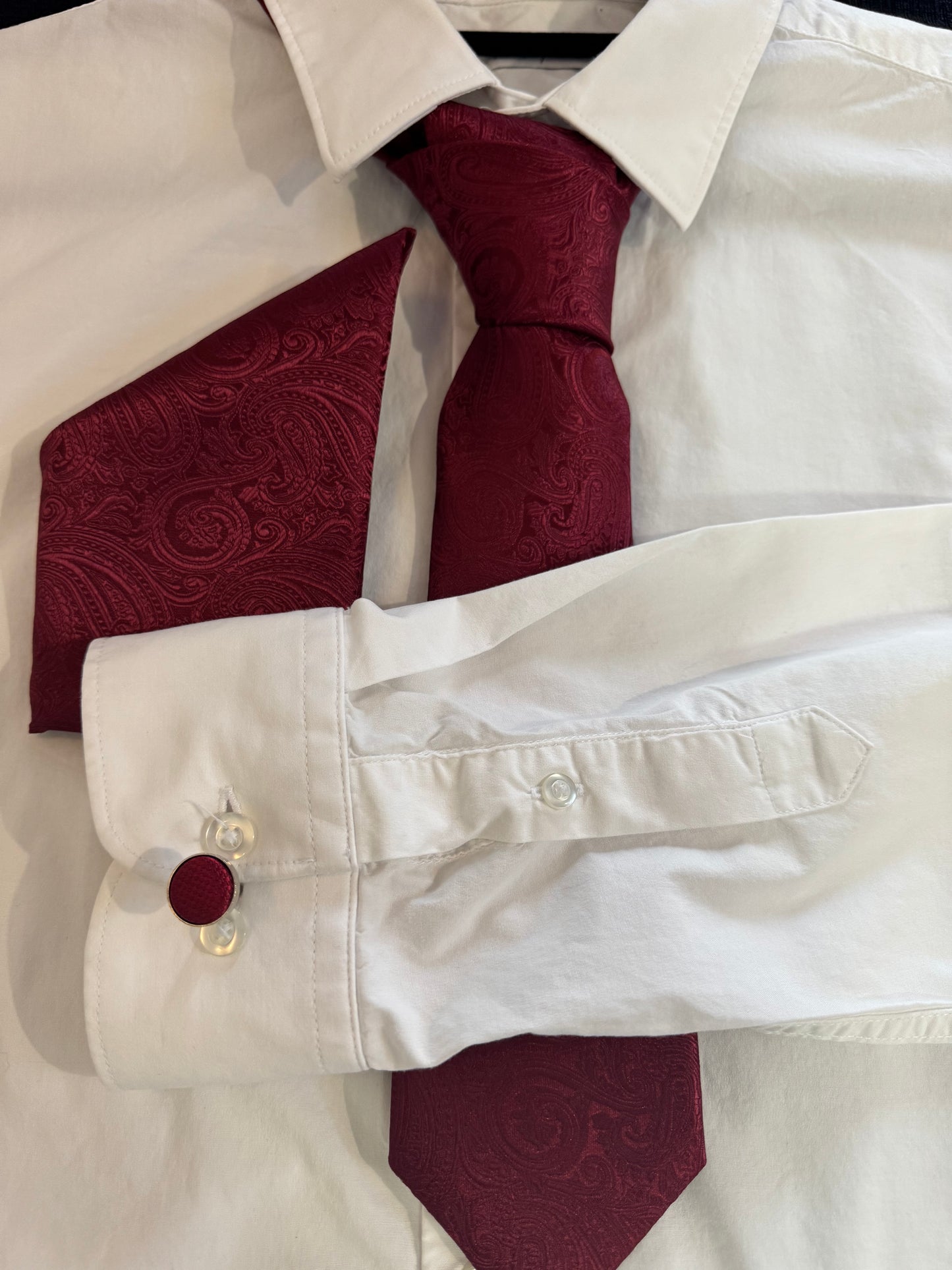 DRESS TIE - WINE RED