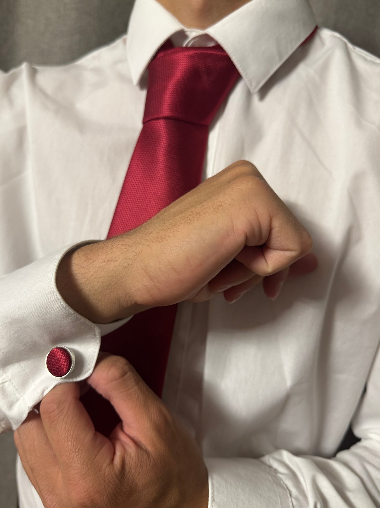 Tie - RED colored tie with a subtle pattern