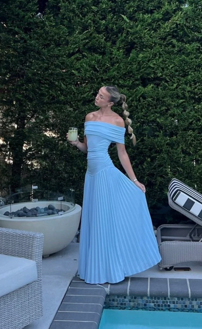 LIONESS - FIELD OF DREAMS MAXI (Soft Blue)
